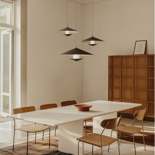 Gehit 40 de chez Aromas, suspension au design contemporain, intégrée dans un intérieur élégant