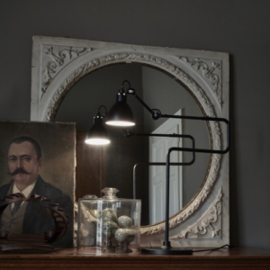 Lampe Gras design industriel iconique par DCW Editions