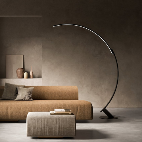 Lampadaire Kyudo design courbe par Kundalini